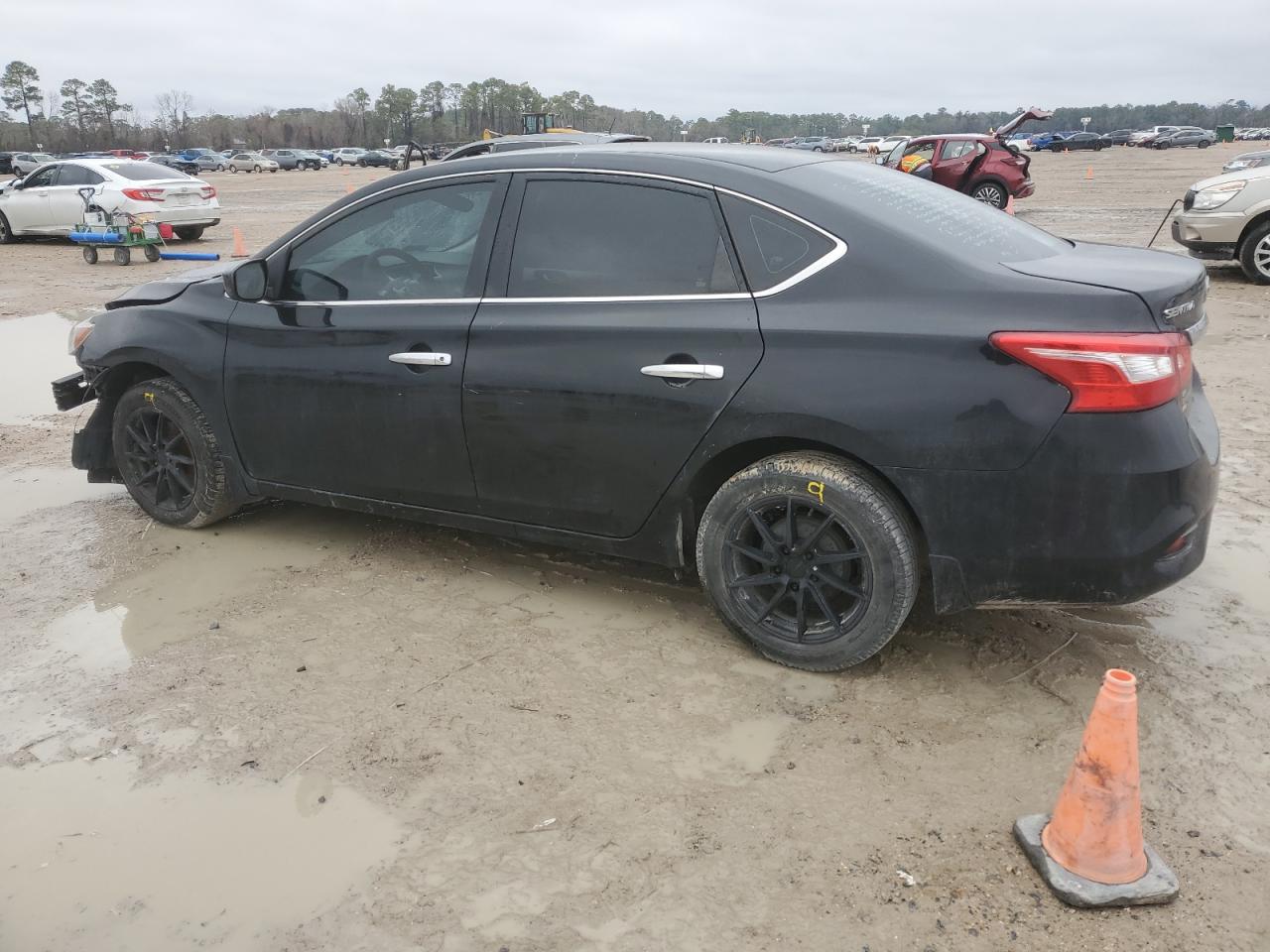 2017 Nissan Sentra - Image 2