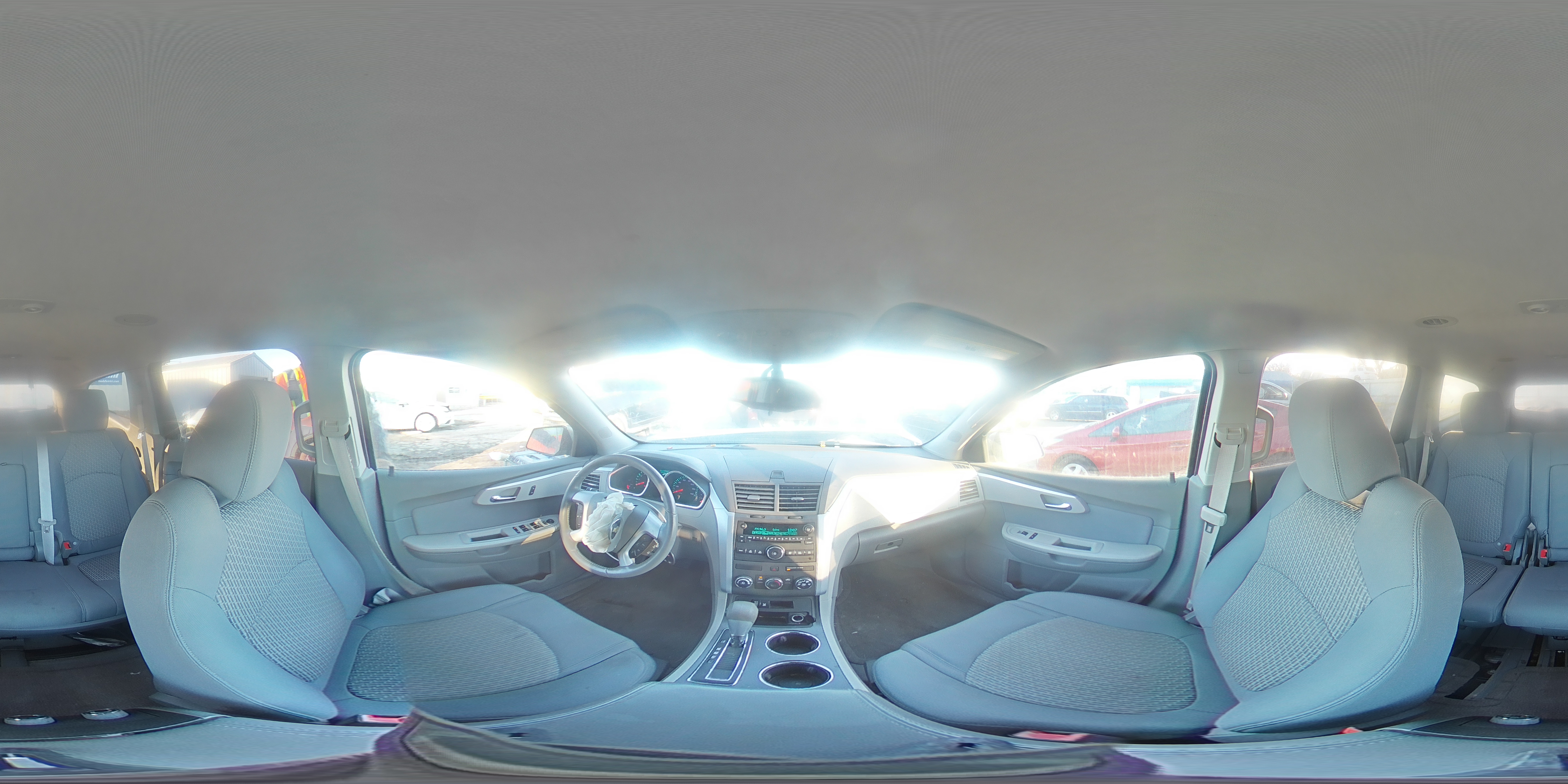 2012 Chevrolet Traverse - Image 14