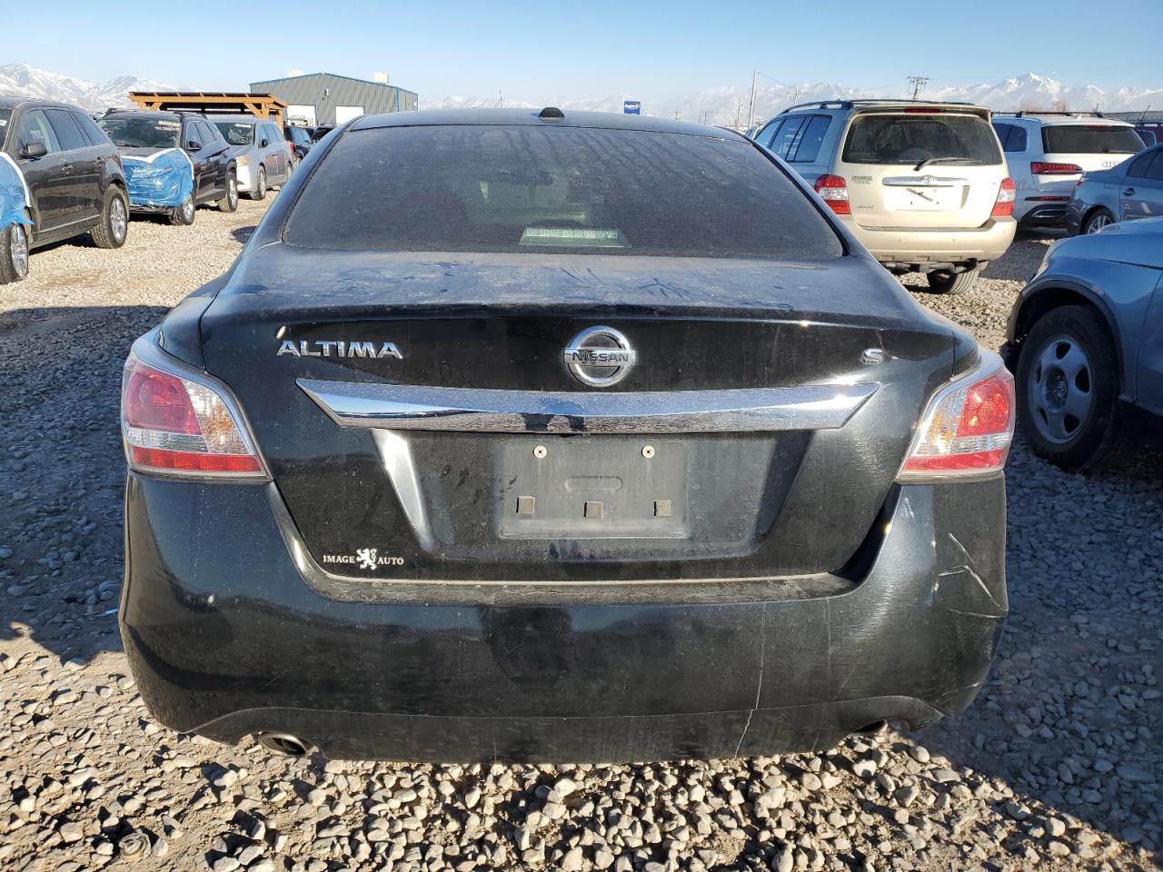2015 Nissan Altima - Image 6