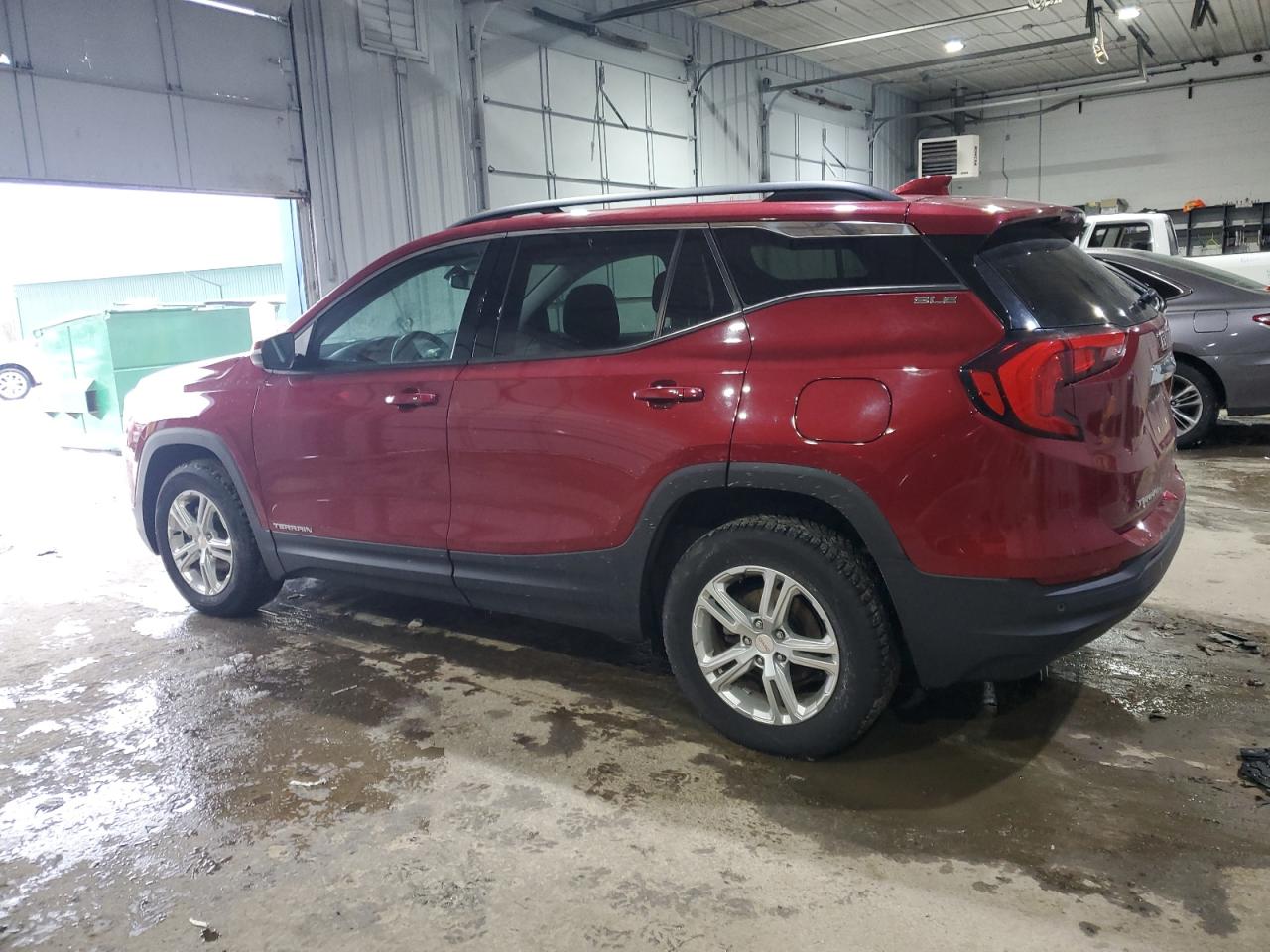 2019 GMC Terrain - Image 2