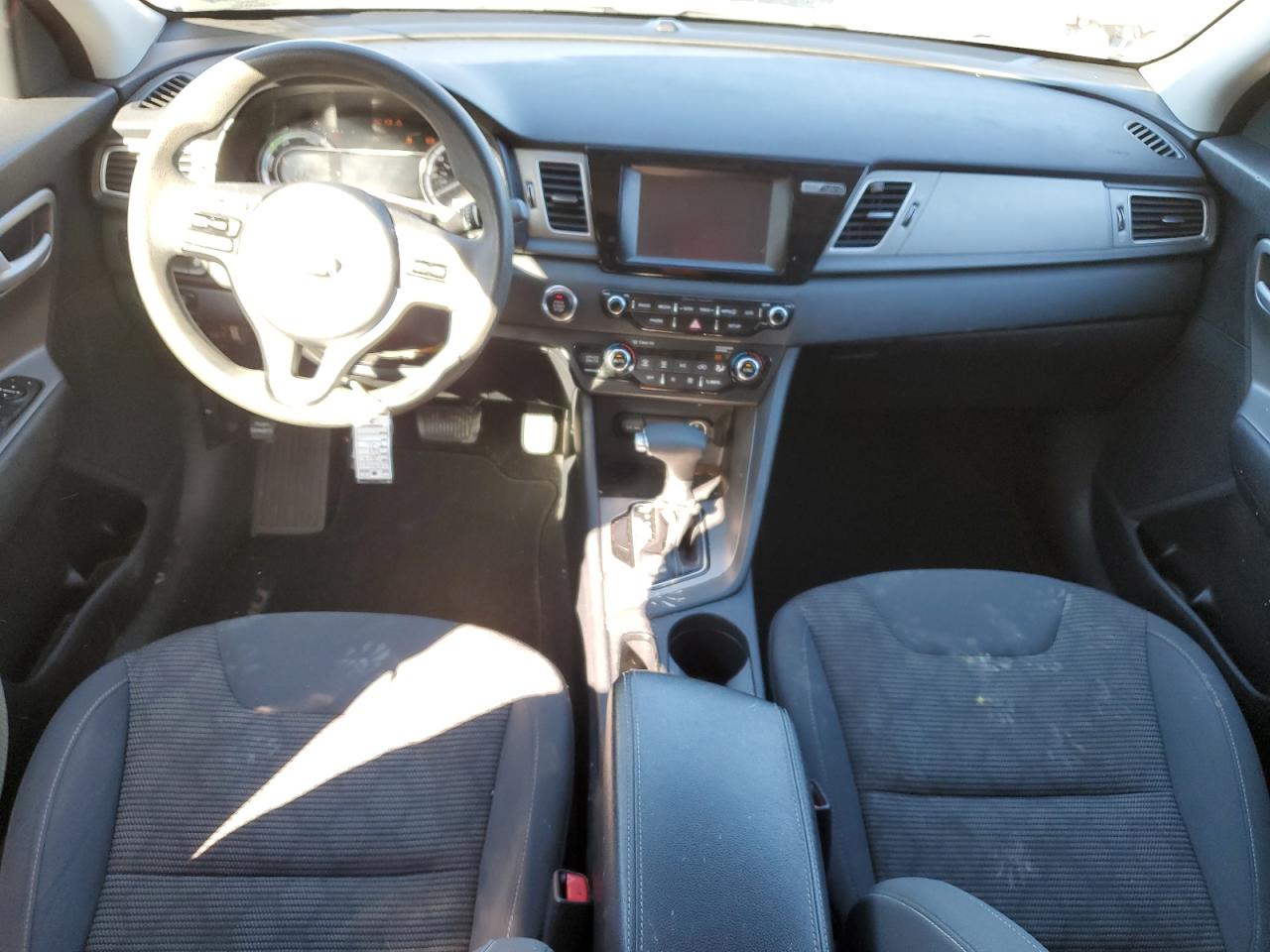 2017 Kia Niro - Image 8