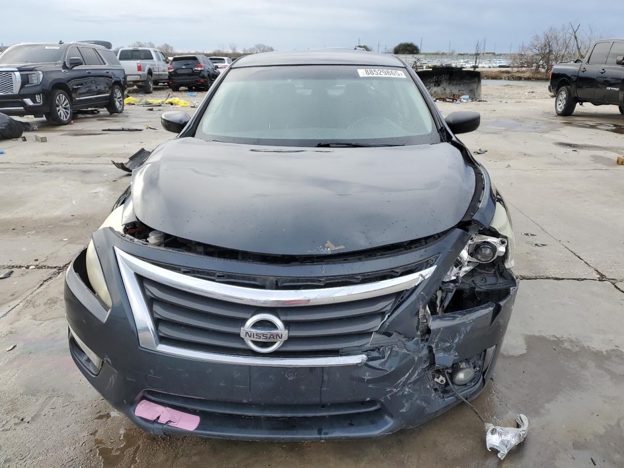 2015 Nissan Altima - Image 5