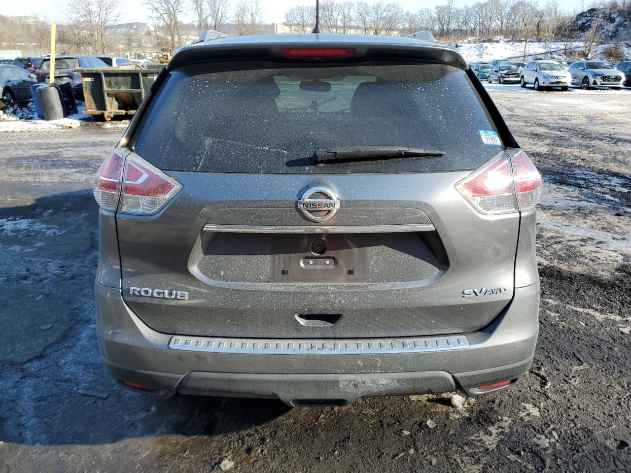 2015 Nissan Rogue - Image 6