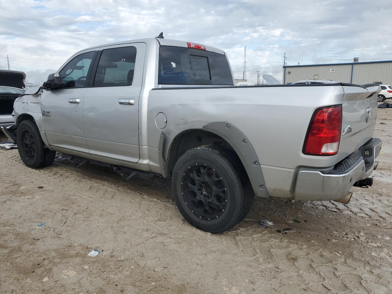 2013 RAM 1500 - Image 2