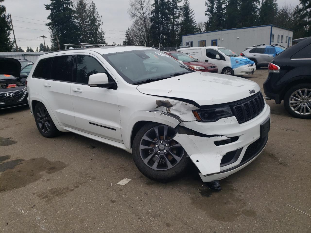 2018 Jeep Grand Cherokee - Image 4
