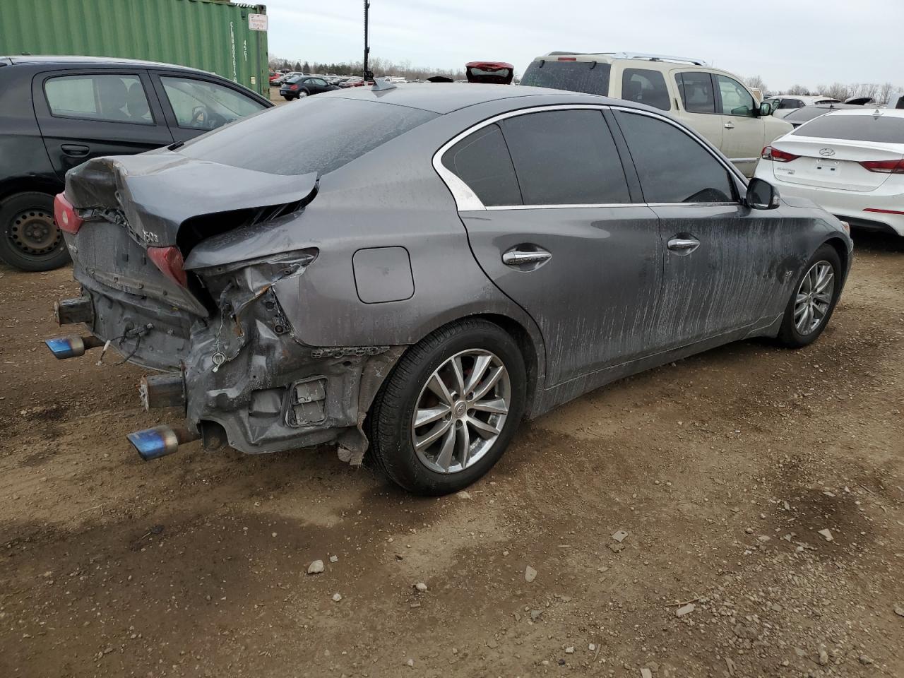 2015 Infiniti Q50 - Image 3