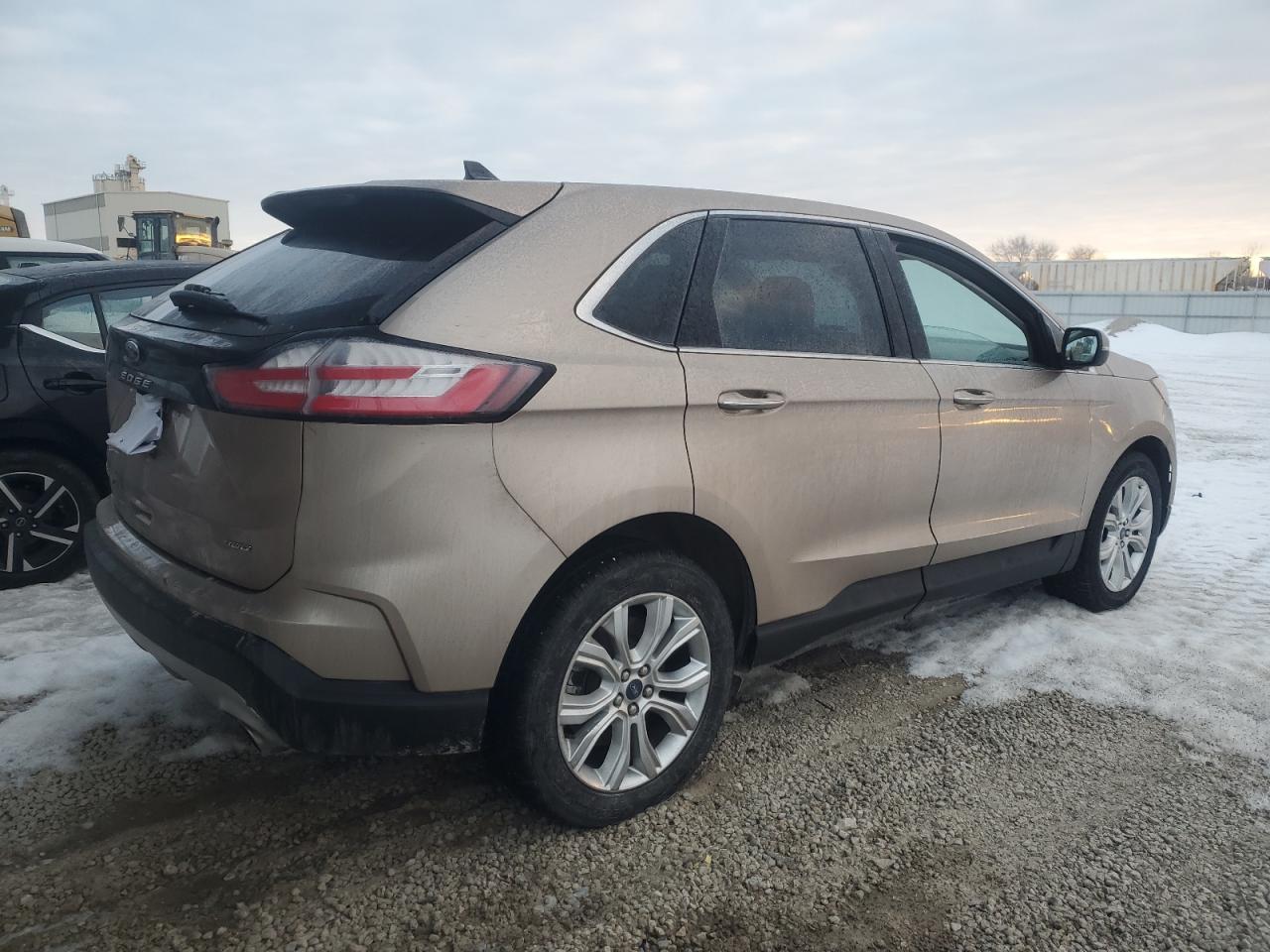 2021 Ford Edge - Image 3