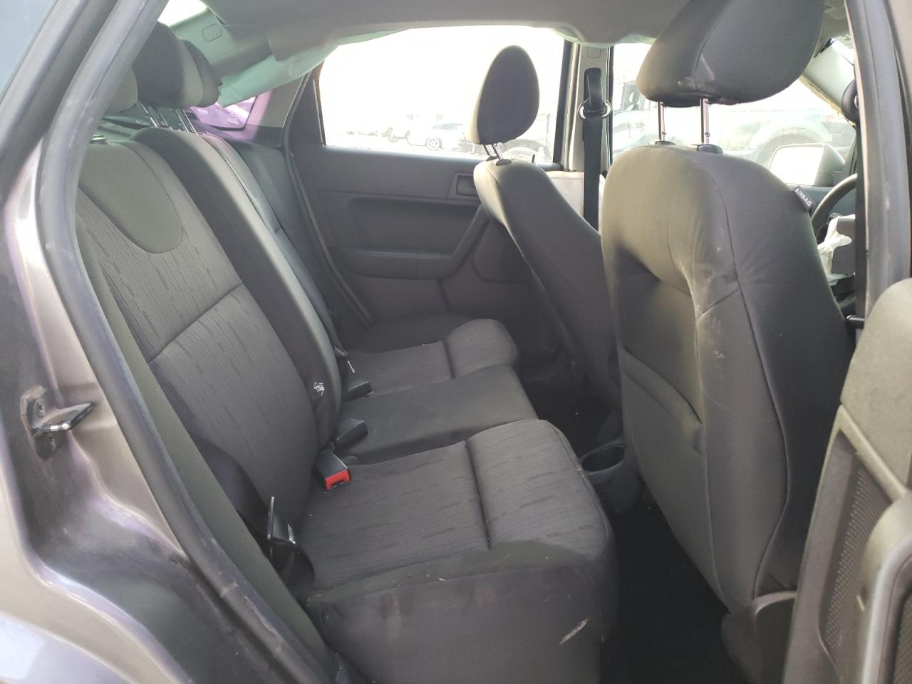2009 Ford Focus - Image 10