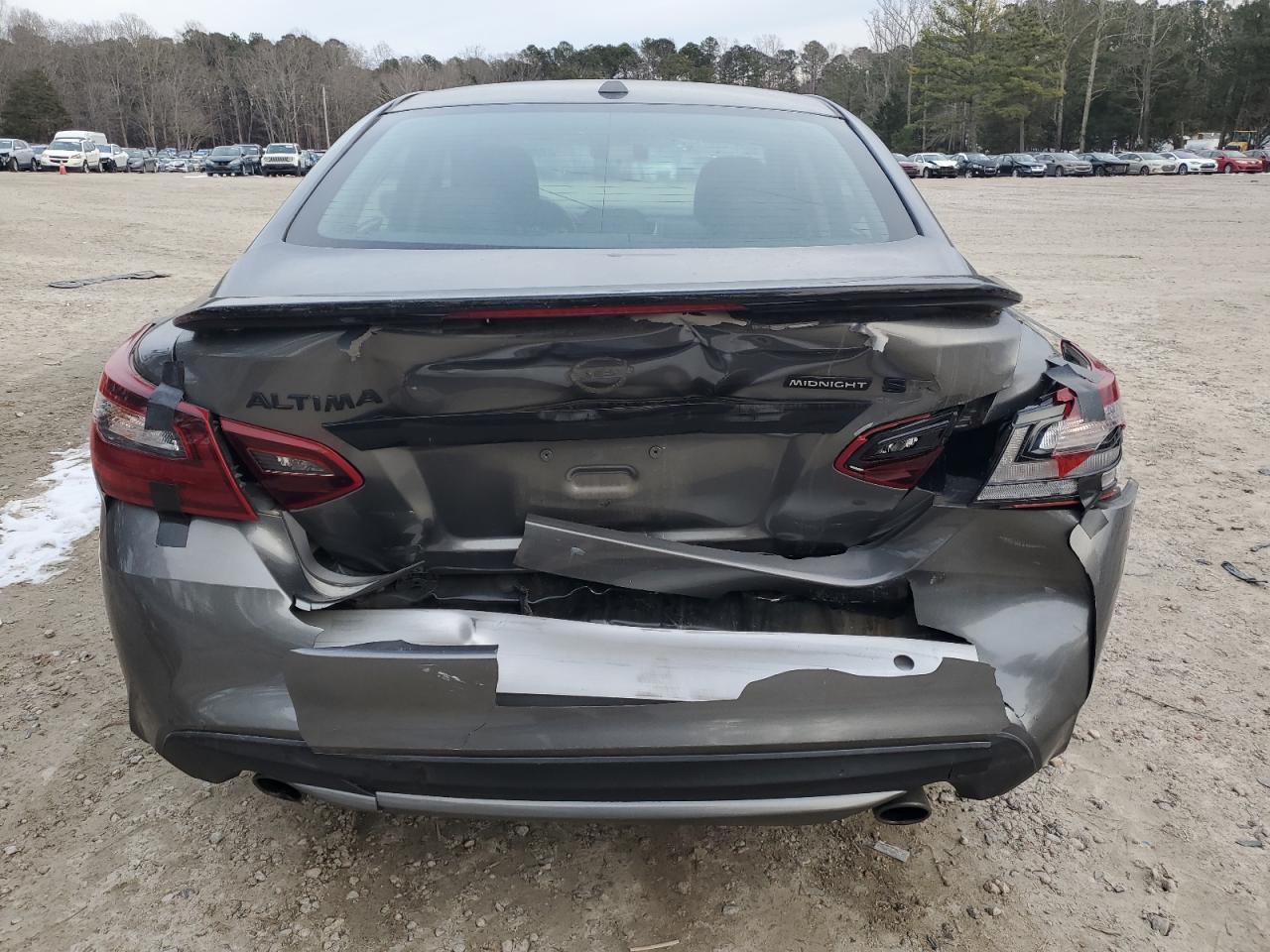2018 Nissan Altima - Image 6