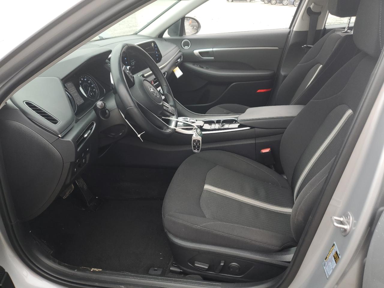 2023 Hyundai Sonata - Image 7