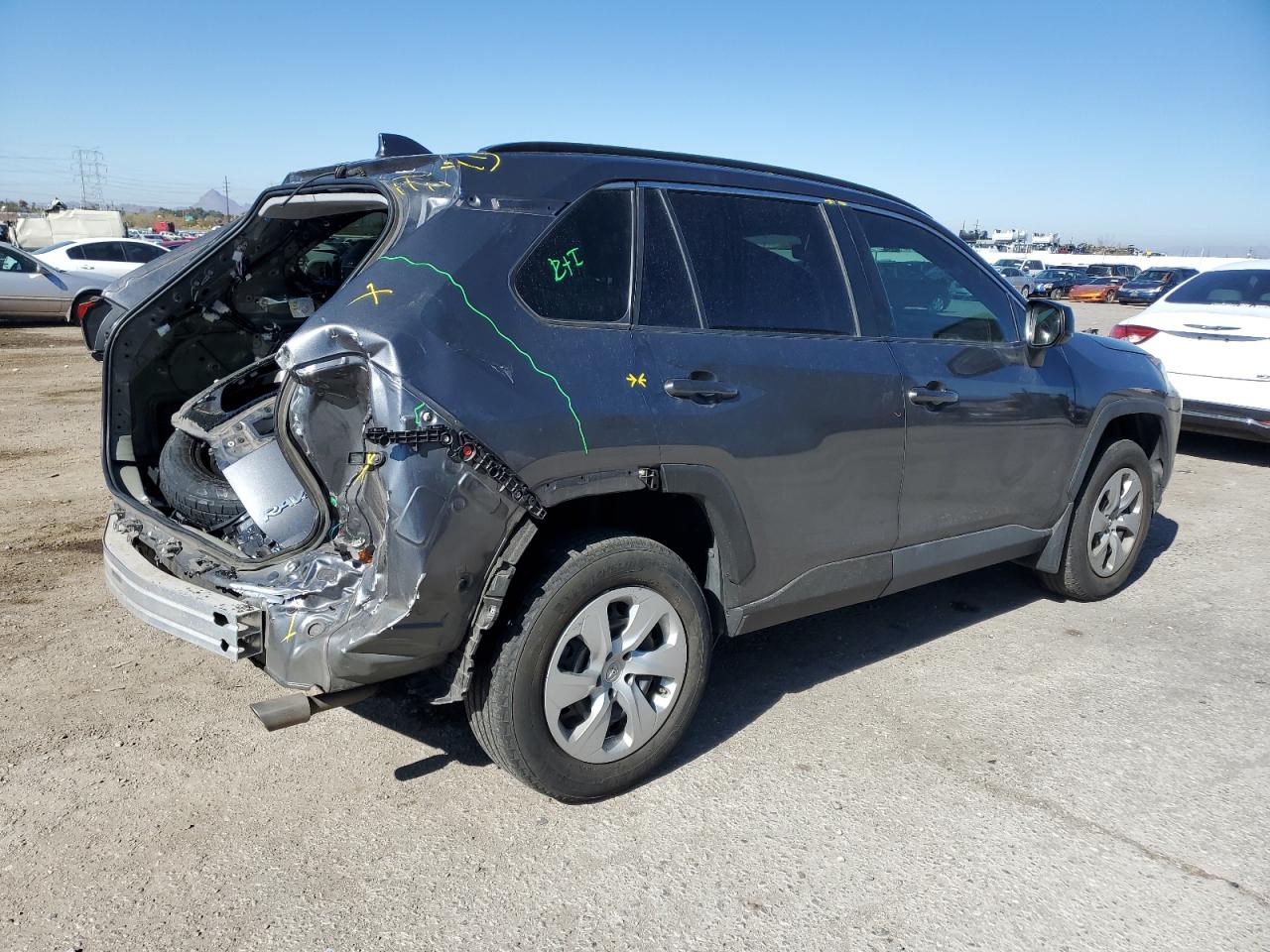 2019 Toyota RAV 4 - Image 3