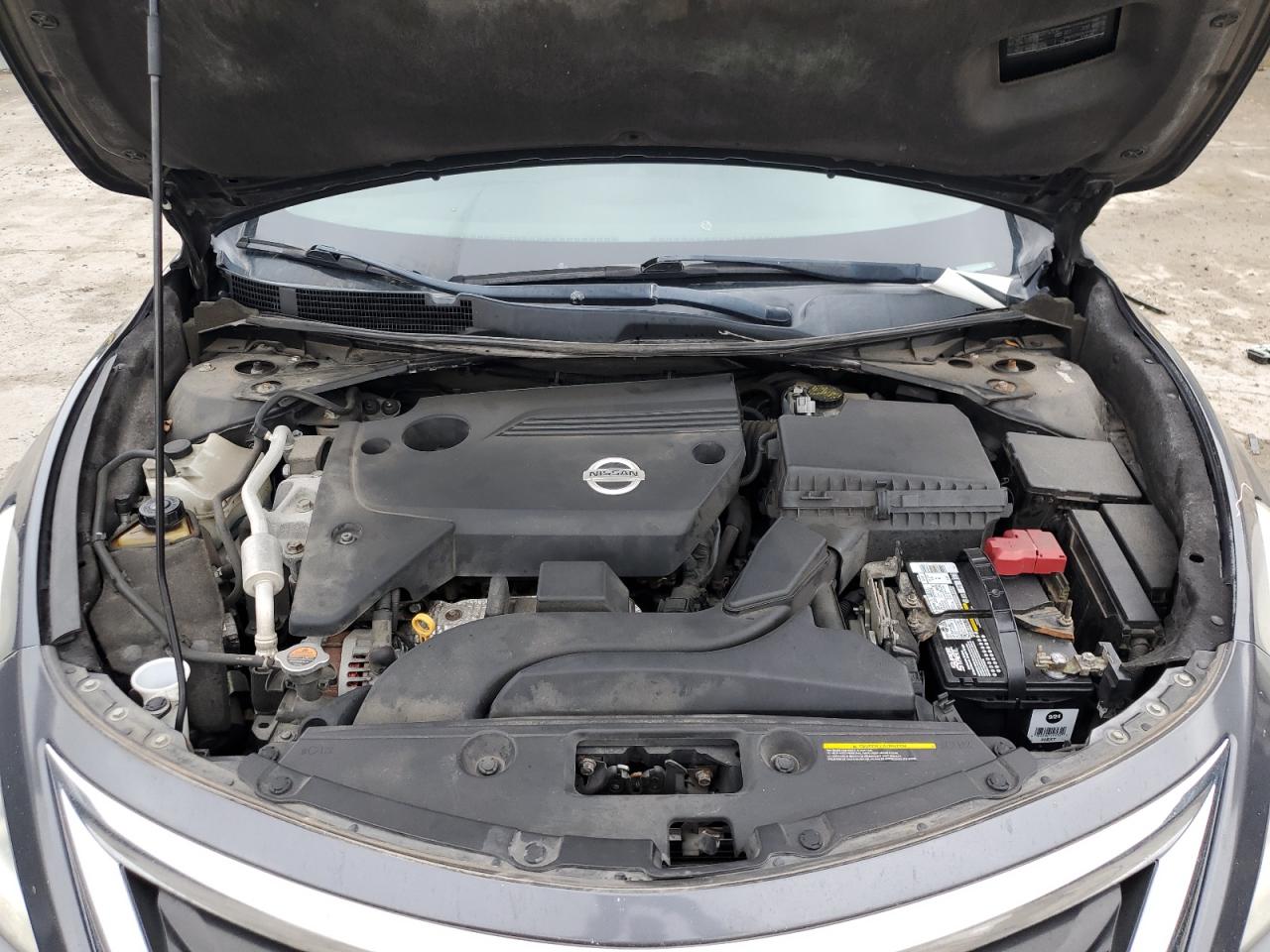 2013 Nissan Altima - Image 11