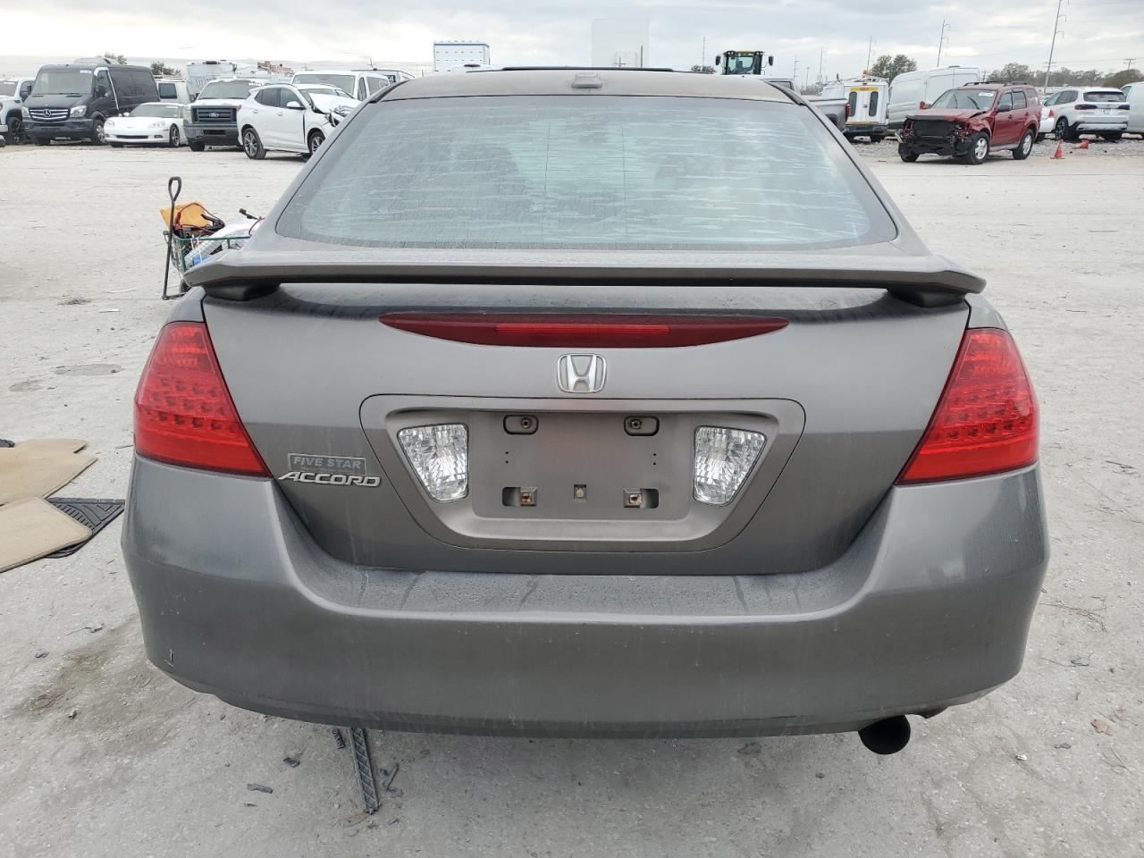 2006 Honda Accord - Image 6