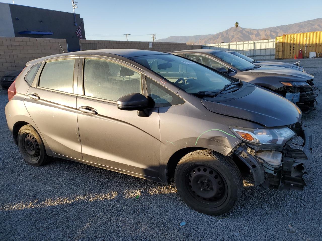 VIN 3HGGK5H54HM710549 2017 HONDA FIT no.4