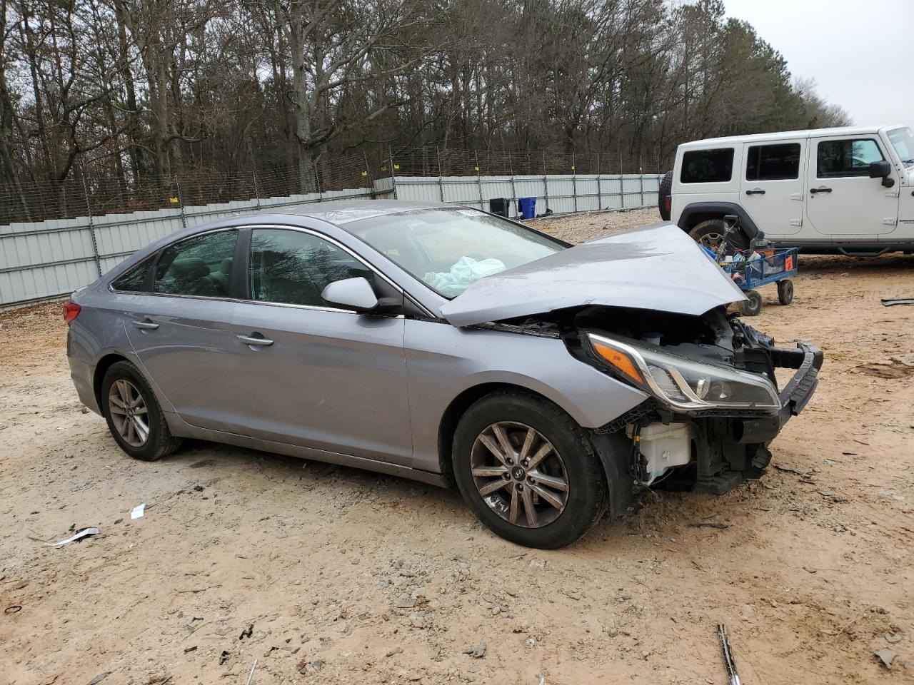 2015 Hyundai Sonata - Image 4