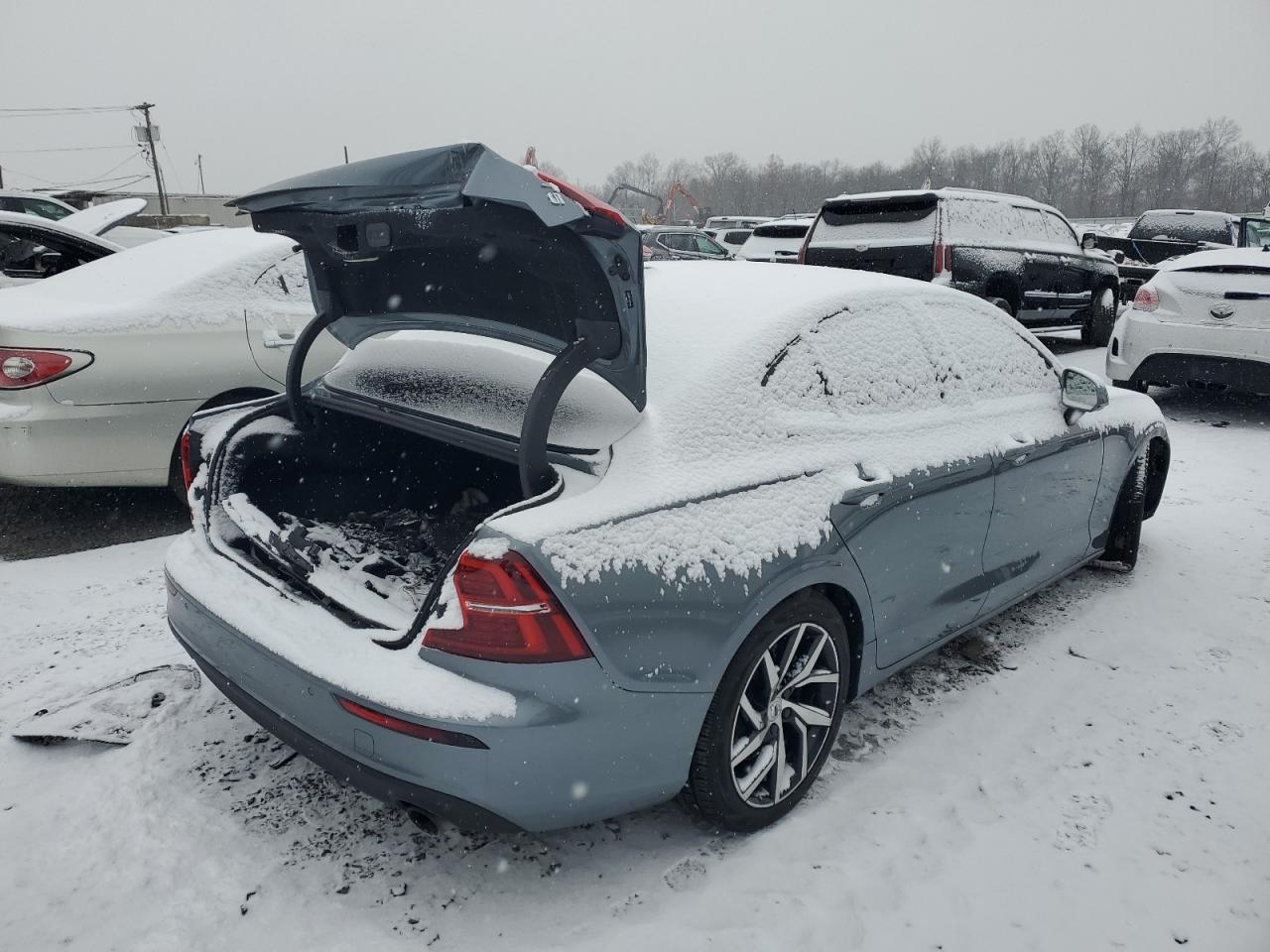 2019 Volvo S60 - Image 3