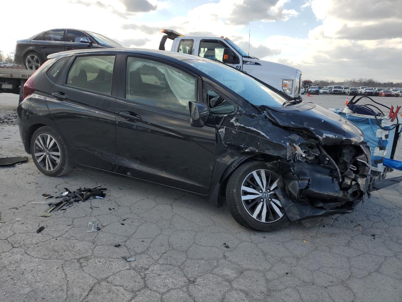2017 Honda Fit - Image 4