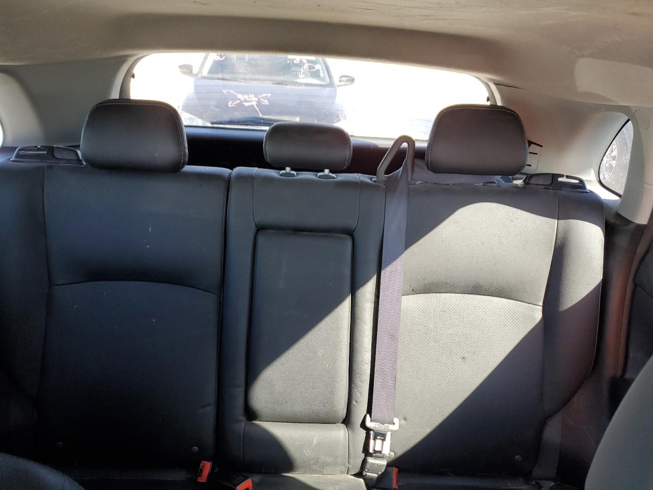 2018 Mitsubishi Outlander - Image 10