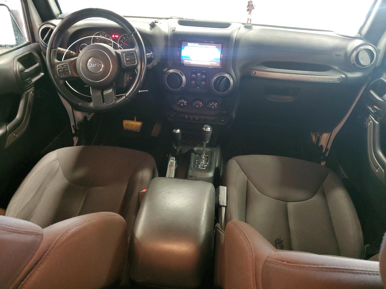 2017 Jeep Wrangler - Image 8