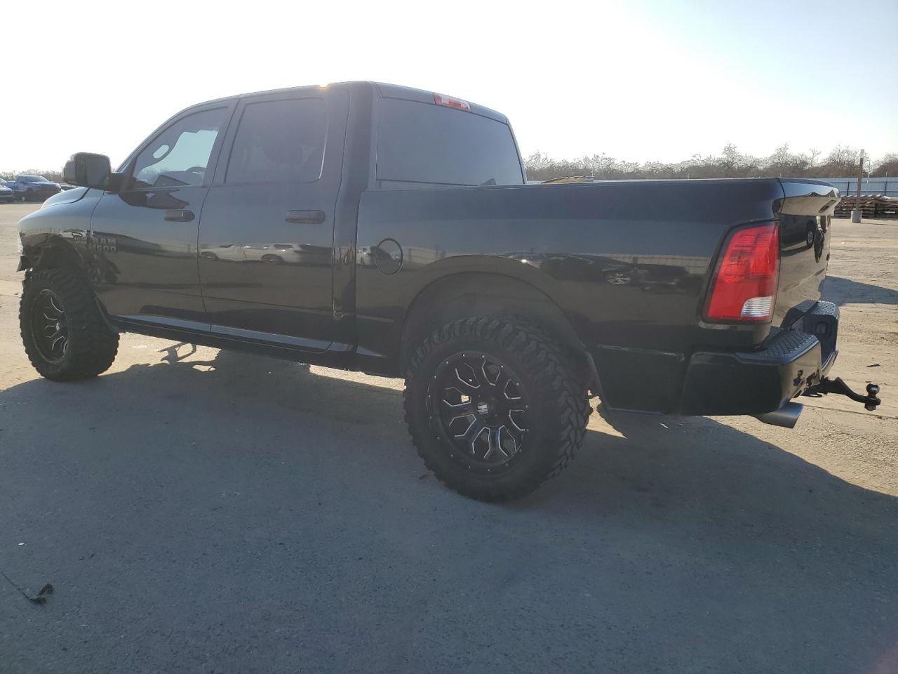 2017 RAM 1500 - Image 2