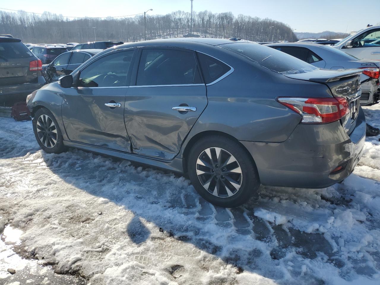 VIN 3N1AB7AP7KY299601 2019 NISSAN SENTRA no.2