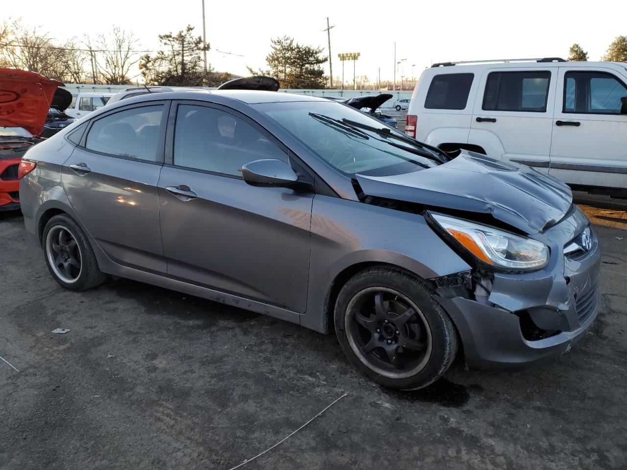 2014 Hyundai Accent - Image 4