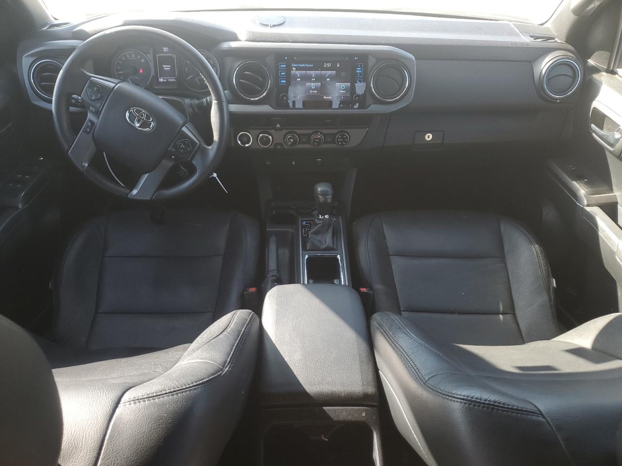 2017 Toyota Tacoma - Image 8