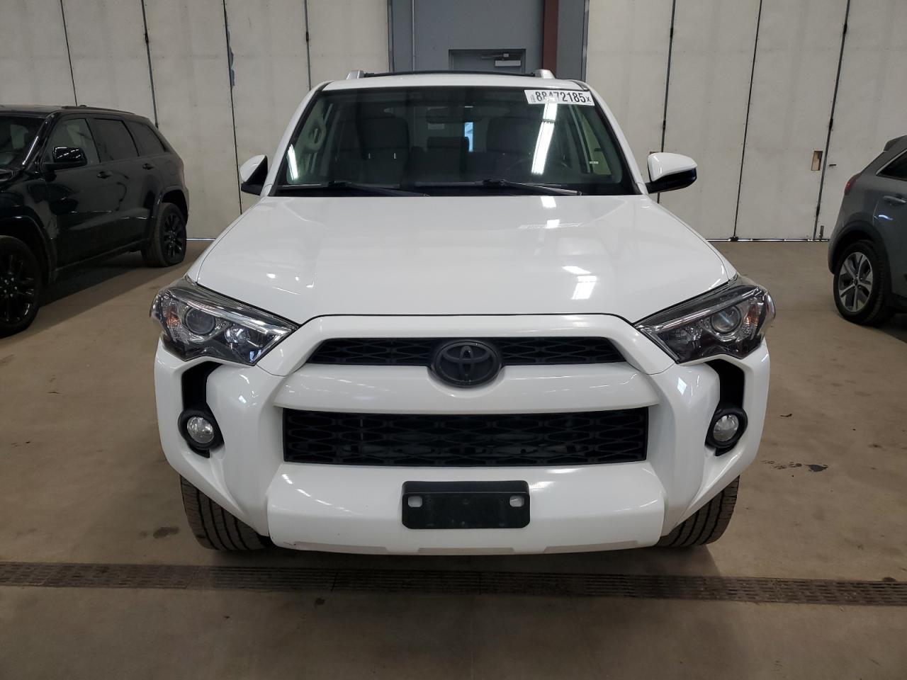 VIN JTEBU5JR1G5285940 2016 TOYOTA 4RUNNER no.5