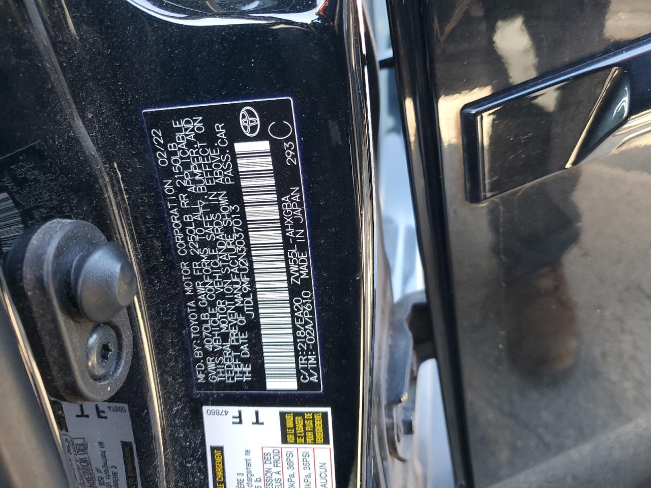2022 Toyota Prius - Image 12