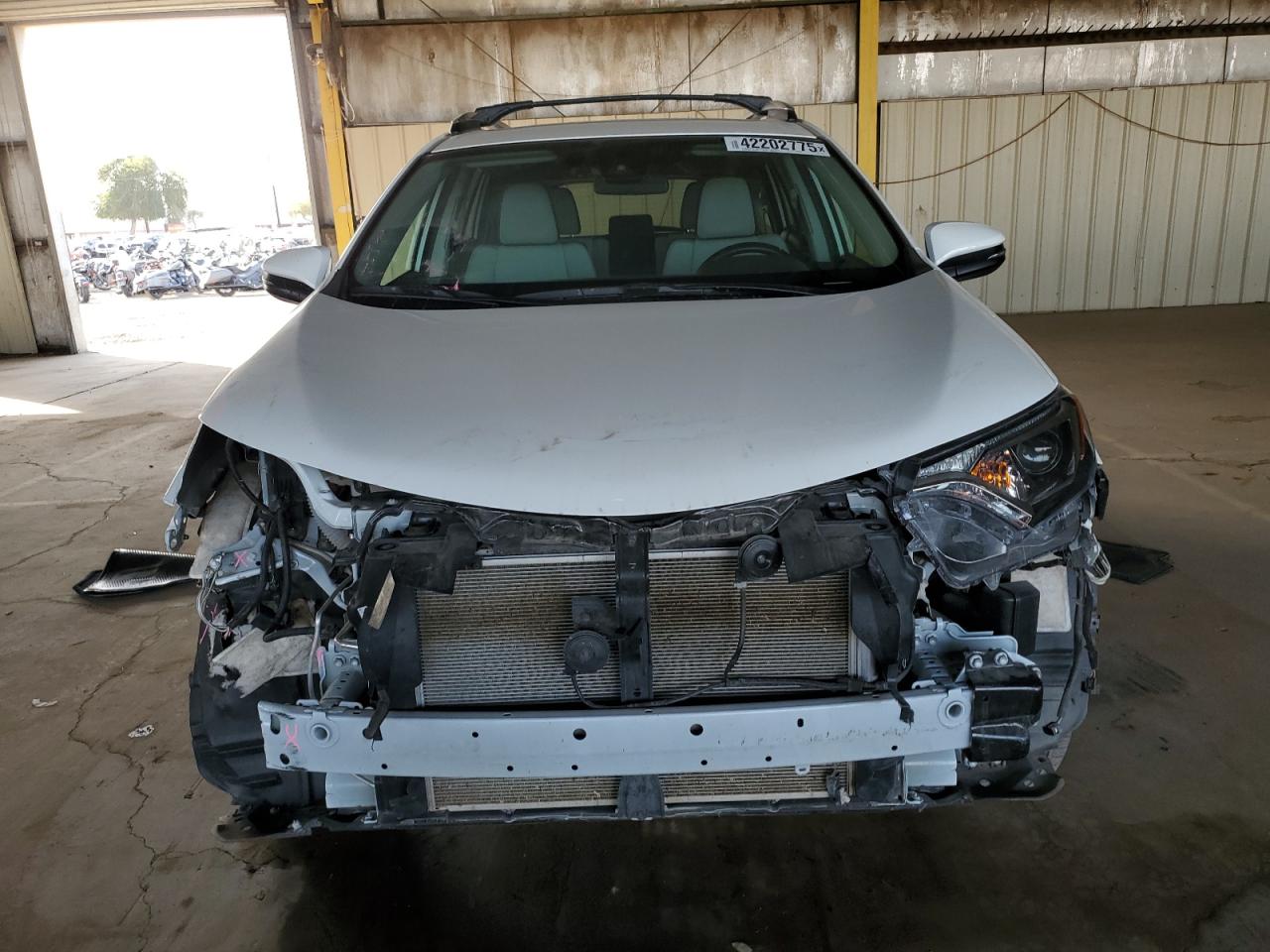2018 Toyota RAV 4 - Image 5