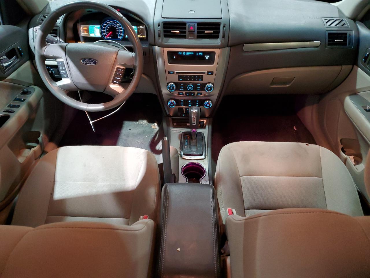2010 Ford Fusion - Image 8