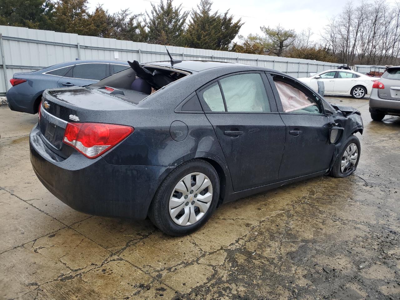 2014 Chevrolet Cruze - Image 3