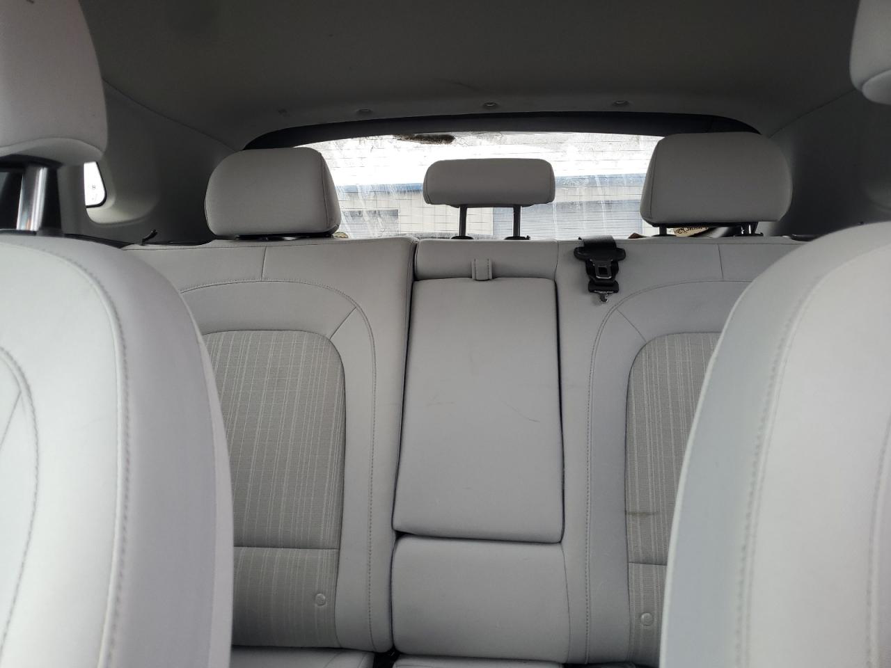 2022 Hyundai Kona - Image 10