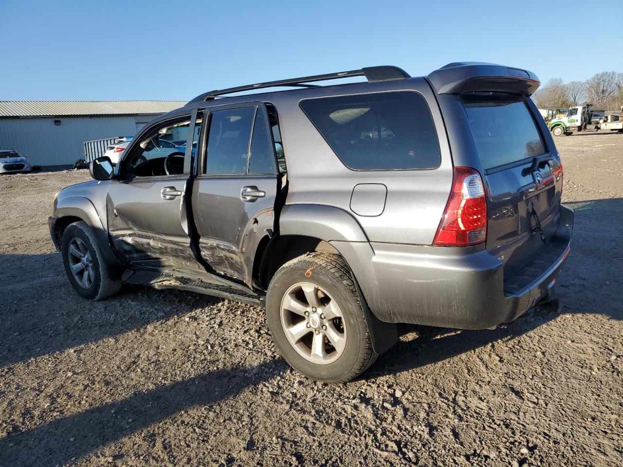 2007 Toyota 4Runner - Image 2