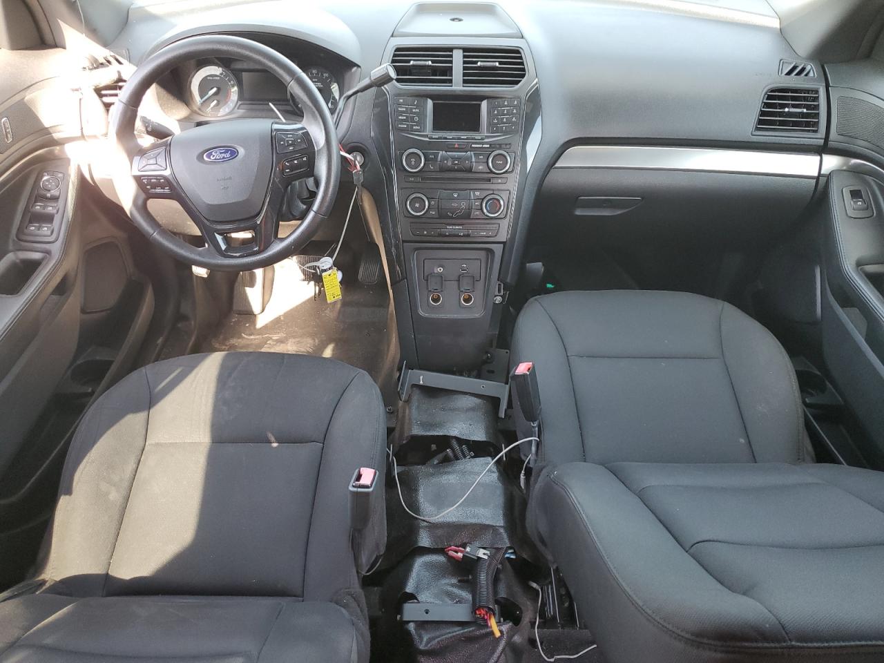 2018 Ford Explorer - Image 8