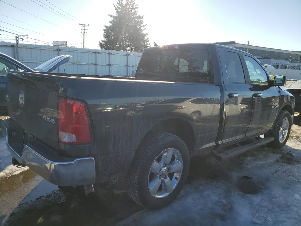 2018 RAM 1500 - Image 3