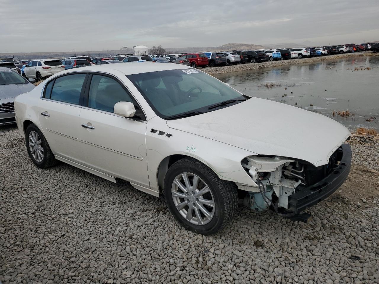 2011 Buick Lucerne - Image 4