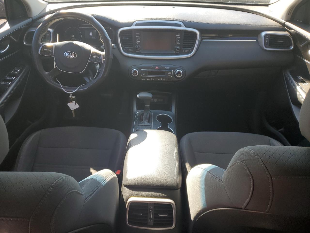 2019 Kia Sorento - Image 8