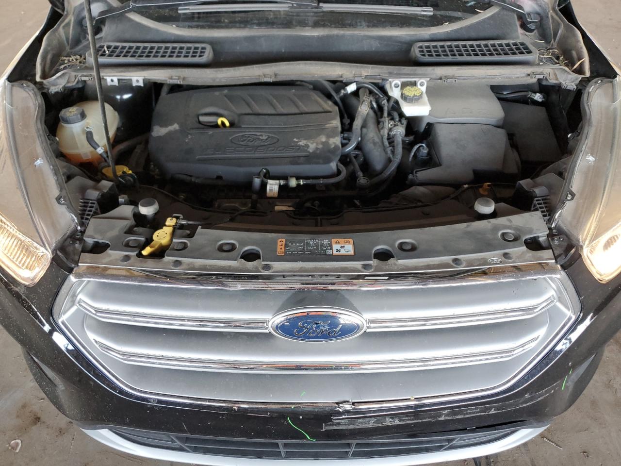 2017 Ford Escape - Image 11