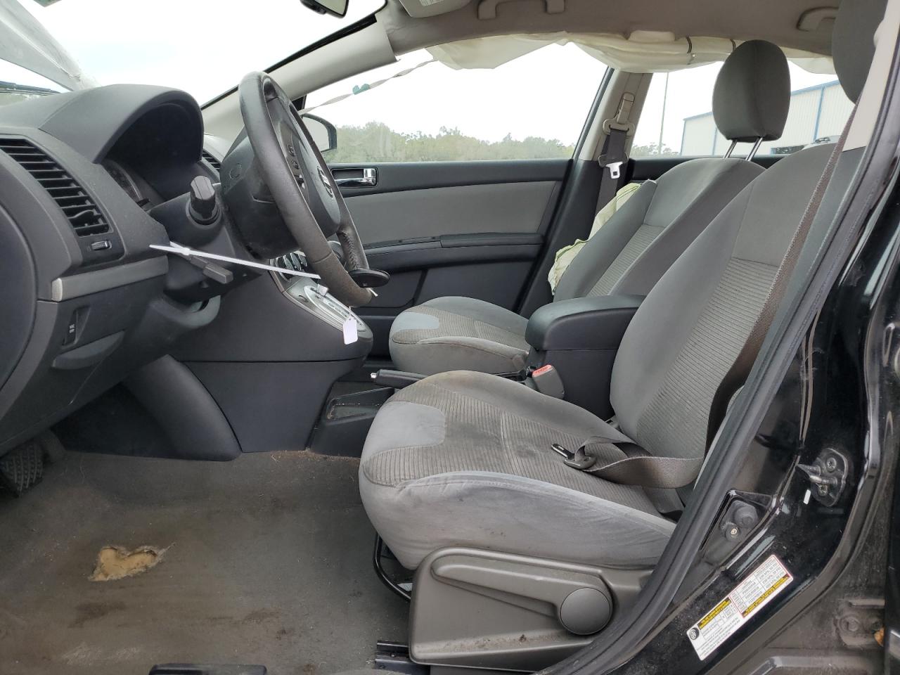 2010 Nissan Sentra - Image 7