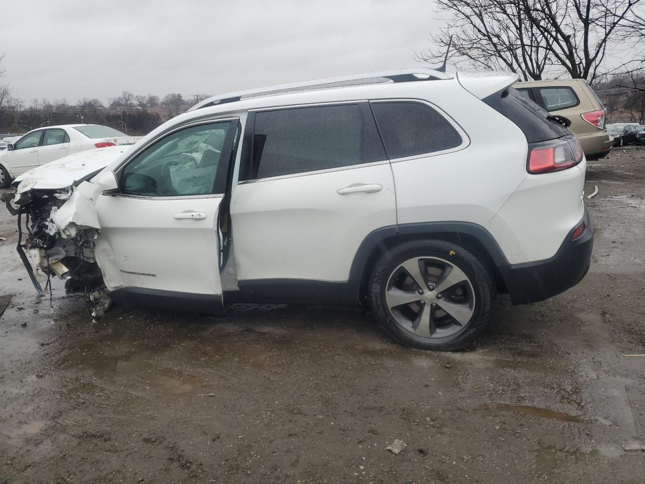 2019 Jeep Grand Cherokee - Image 2