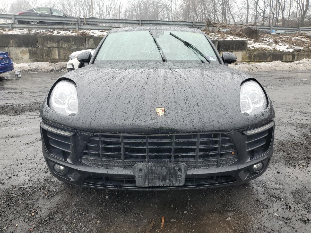 2018 Porsche Macan - Image 5