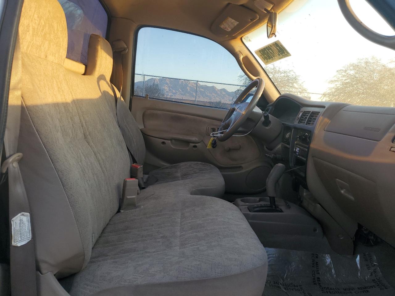 2003 Toyota Tacoma - Image 10
