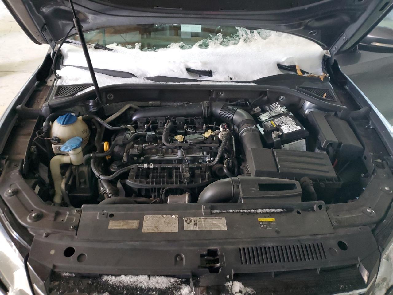 2015 Volkswagen Passat - Image 11