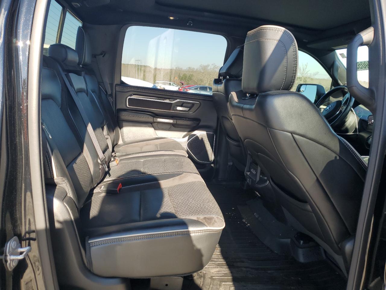 2020 RAM 1500 - Image 11