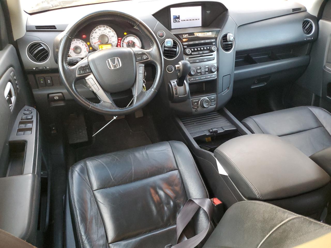 2015 Honda Pilot - Image 8