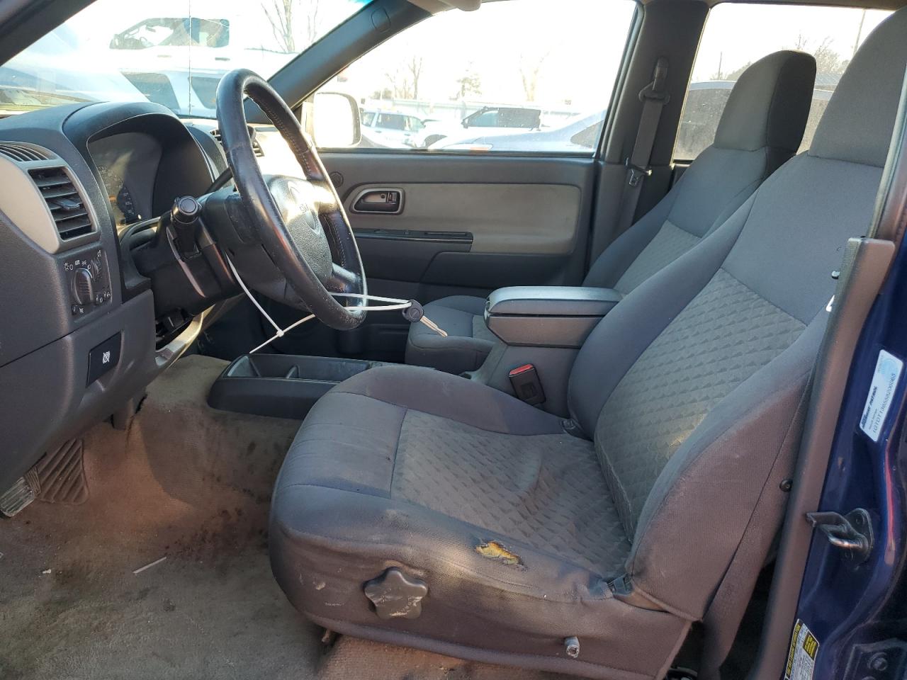 2005 GMC Canyon - Image 7