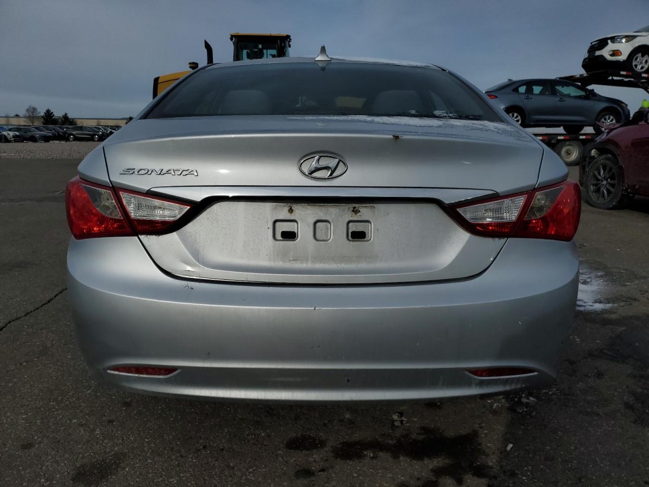2011 Hyundai Sonata - Image 6