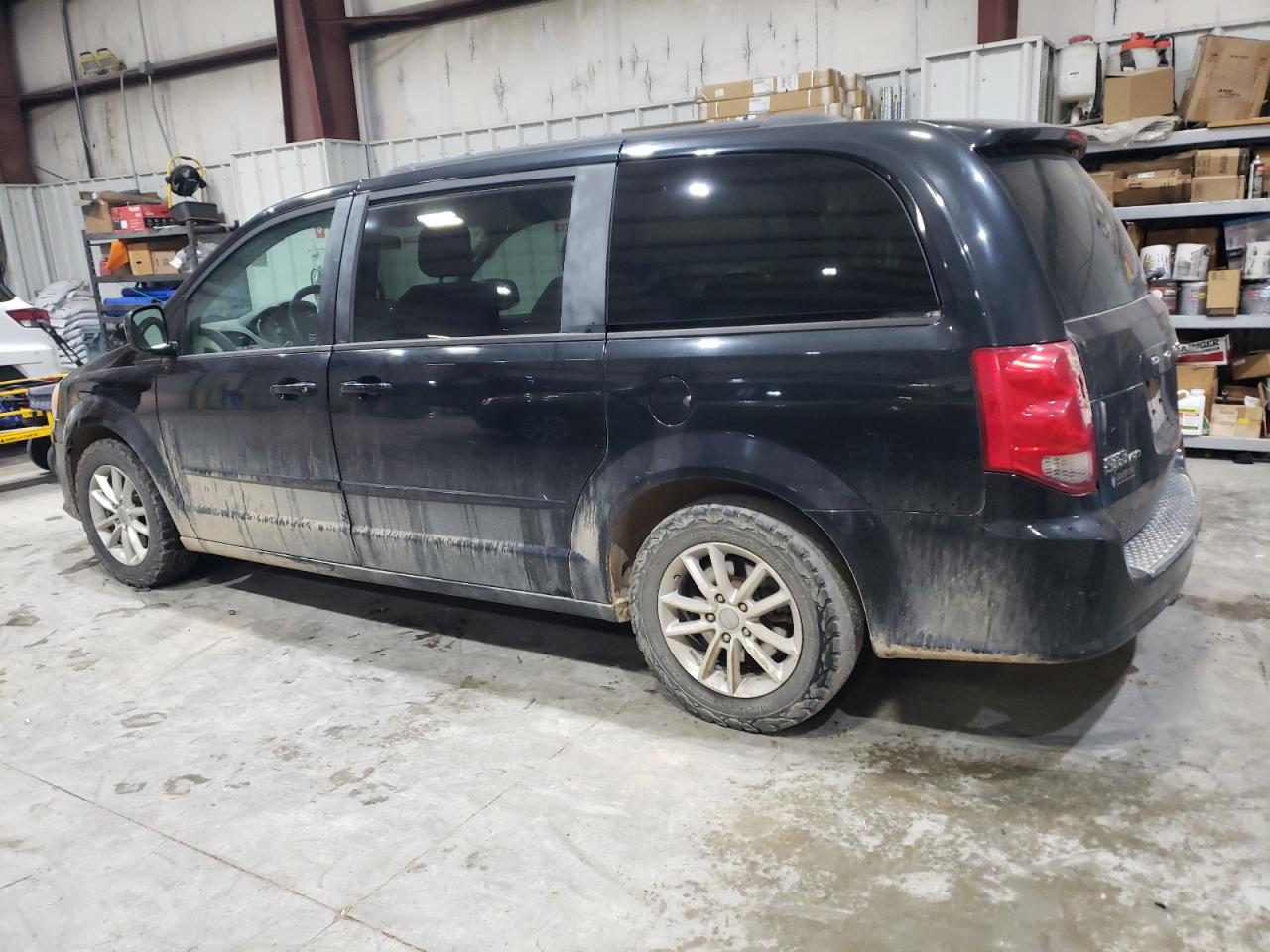 2014 Dodge Caravan - Image 2