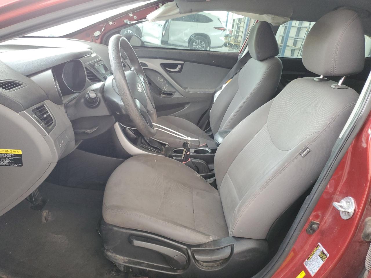 2014 Hyundai Elantra - Image 7